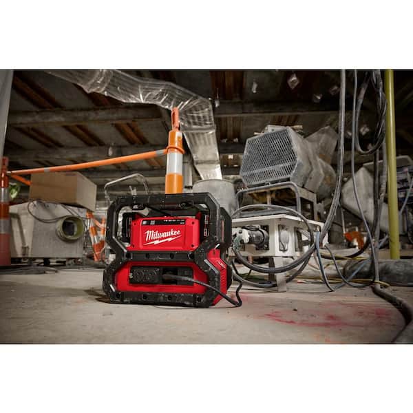 Milwaukee 2845-20 M18 power supply unit