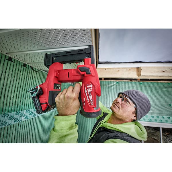Milwaukee cordless fastening tool