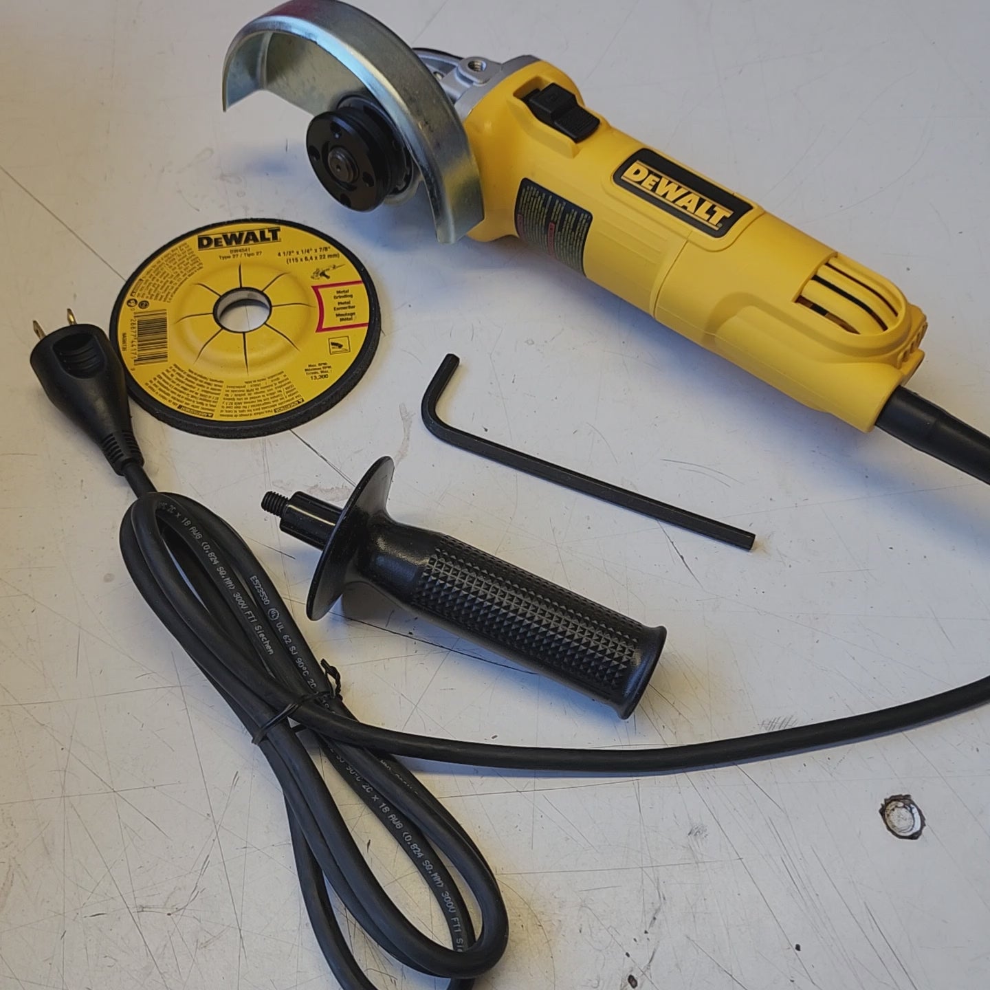 DEWALT DWE4011 small angle grinder 4.5 in with quick adjust guard
