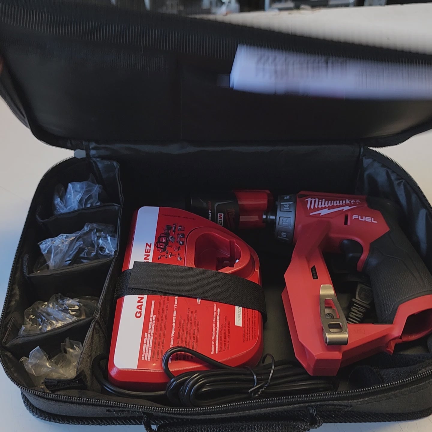 Milwaukee professional drill kit