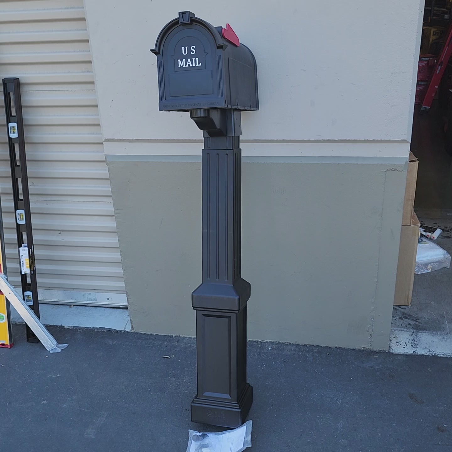 black curbside mailbox system