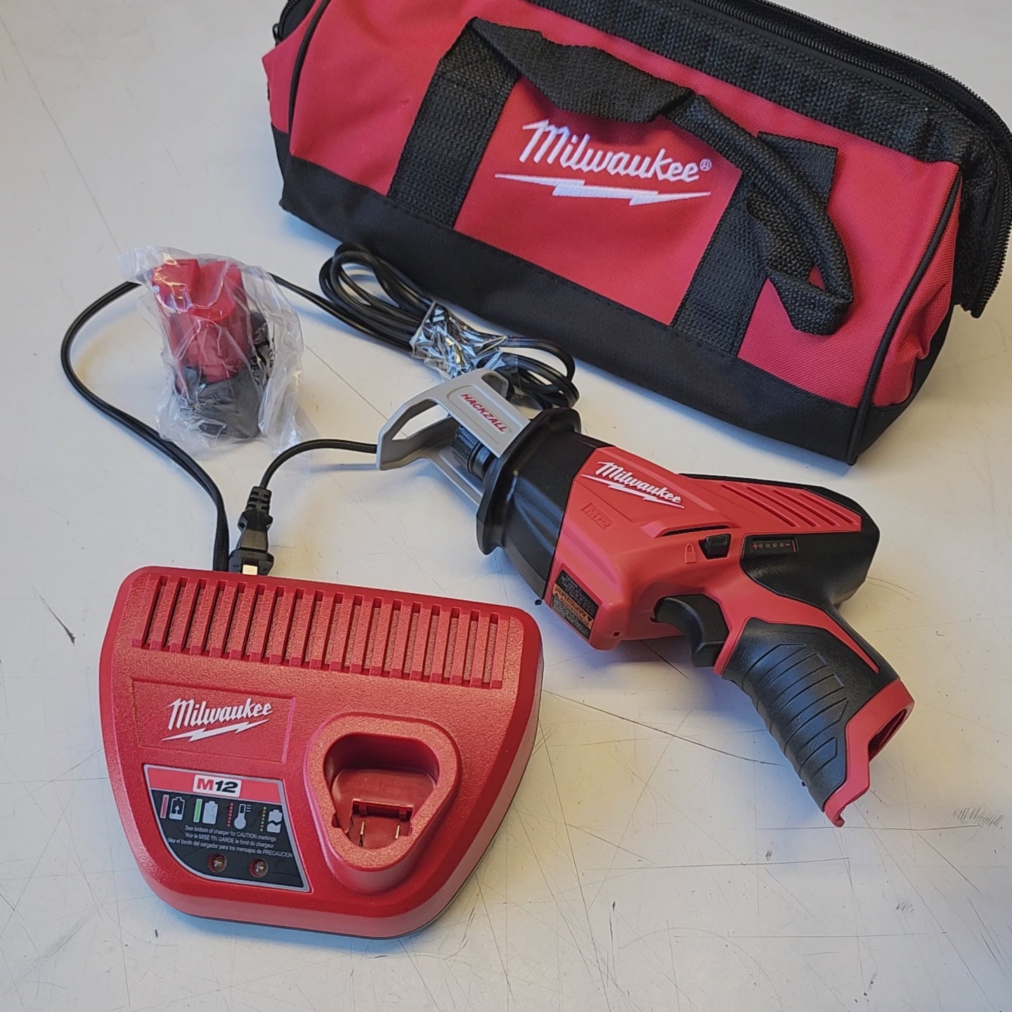 Milwaukee M12 HACKZALL listing photo 2420-21