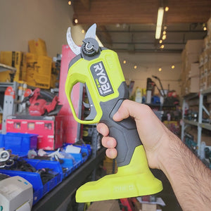 Ryobi P2505BTL close up product condition image