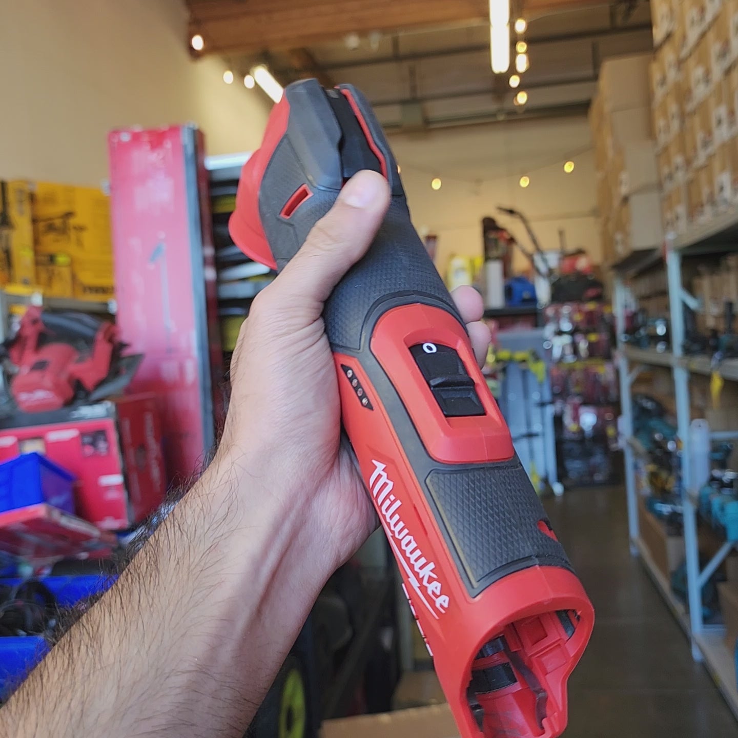 Milwaukee M12 tool for scraping and detail work
