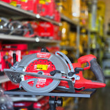 Milwaukee 2930-20 M18 FUEL 7-1/4 in. Rear Handle Circular Saw