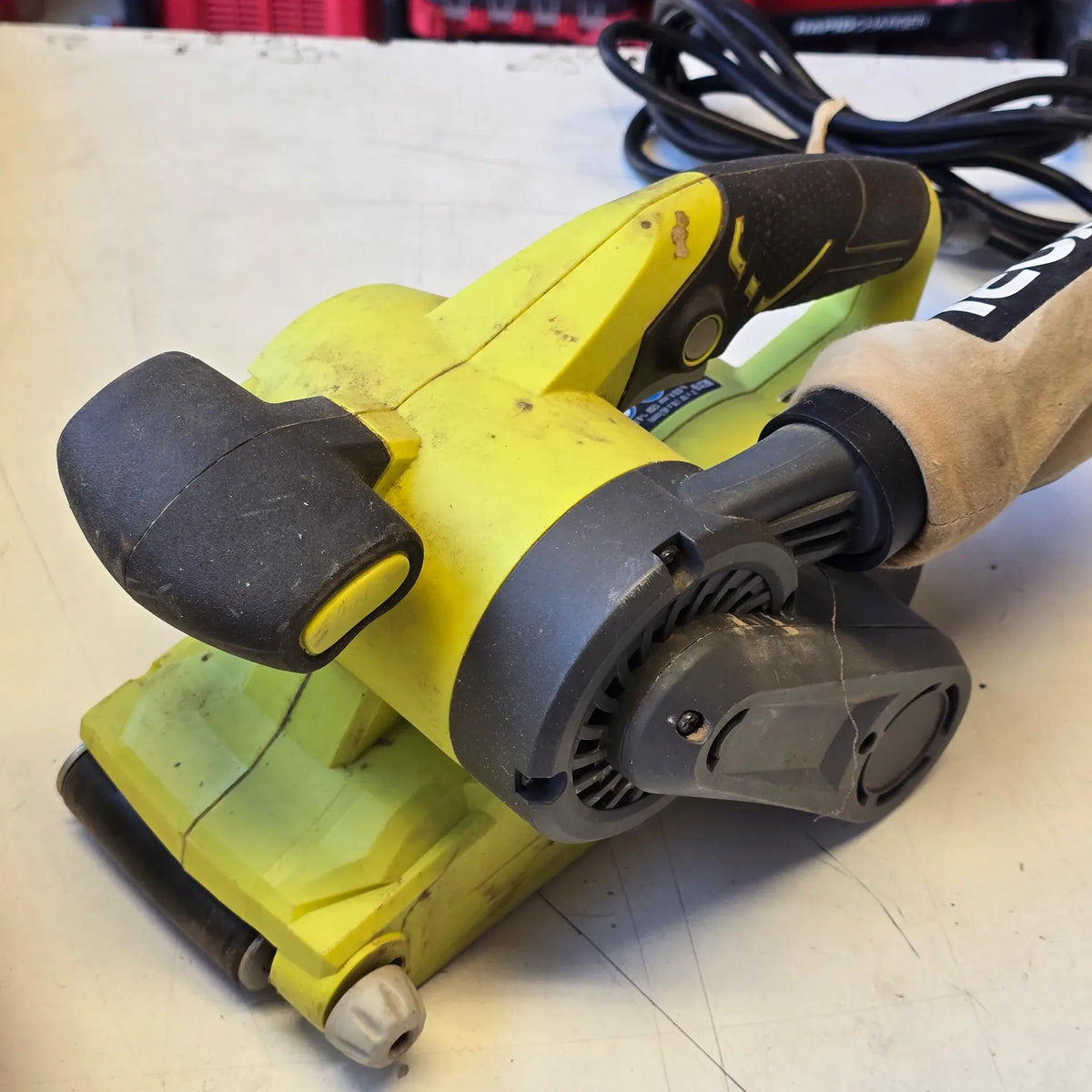 Ryobi BE319 6 Amp Corded 3 in.W x 18 in.L Portable Belt Sander - Used | #condition_used