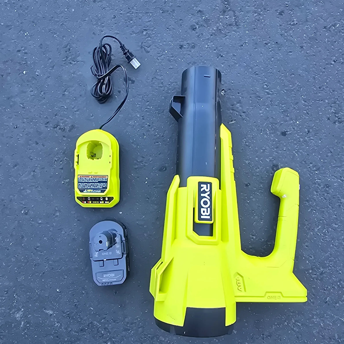 RYOBI P21011K ONE+ 18V Cordless Leaf Blower Kit 90 MPH 250 CFM - For Parts Only 1